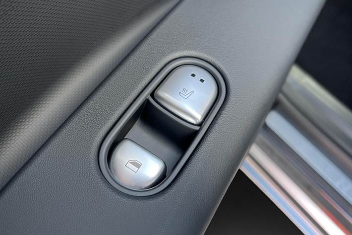 Grå Hyundai Ioniq 5 fra 2024