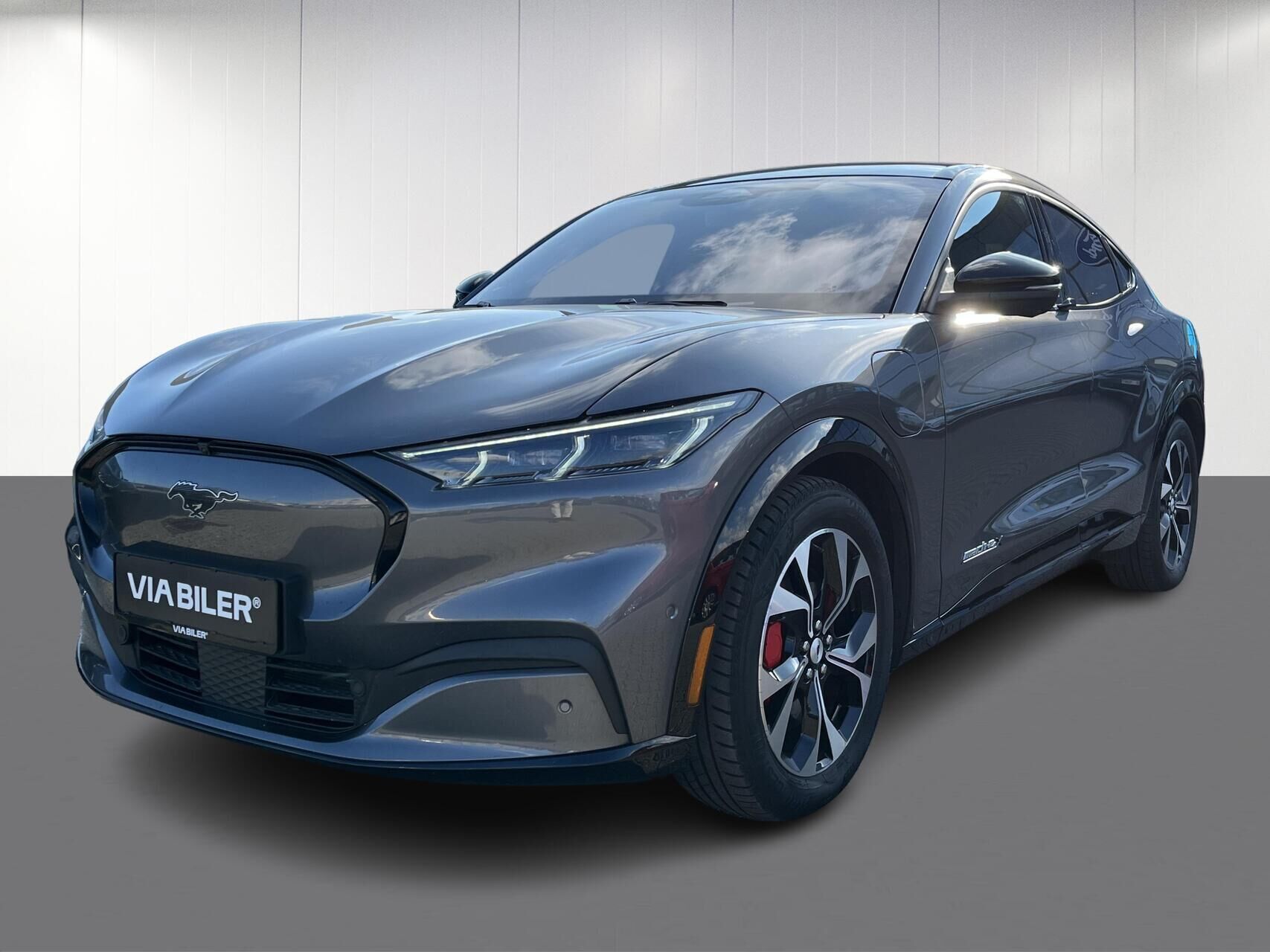 Ford Mustang Mach-E EL UR Premium AWD 351HK 5d Aut.