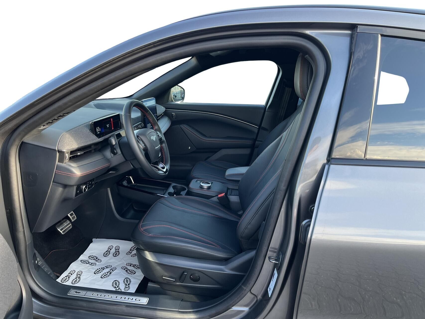 Ford Mustang Mach-E EL UR Premium AWD 351HK 5d Aut.