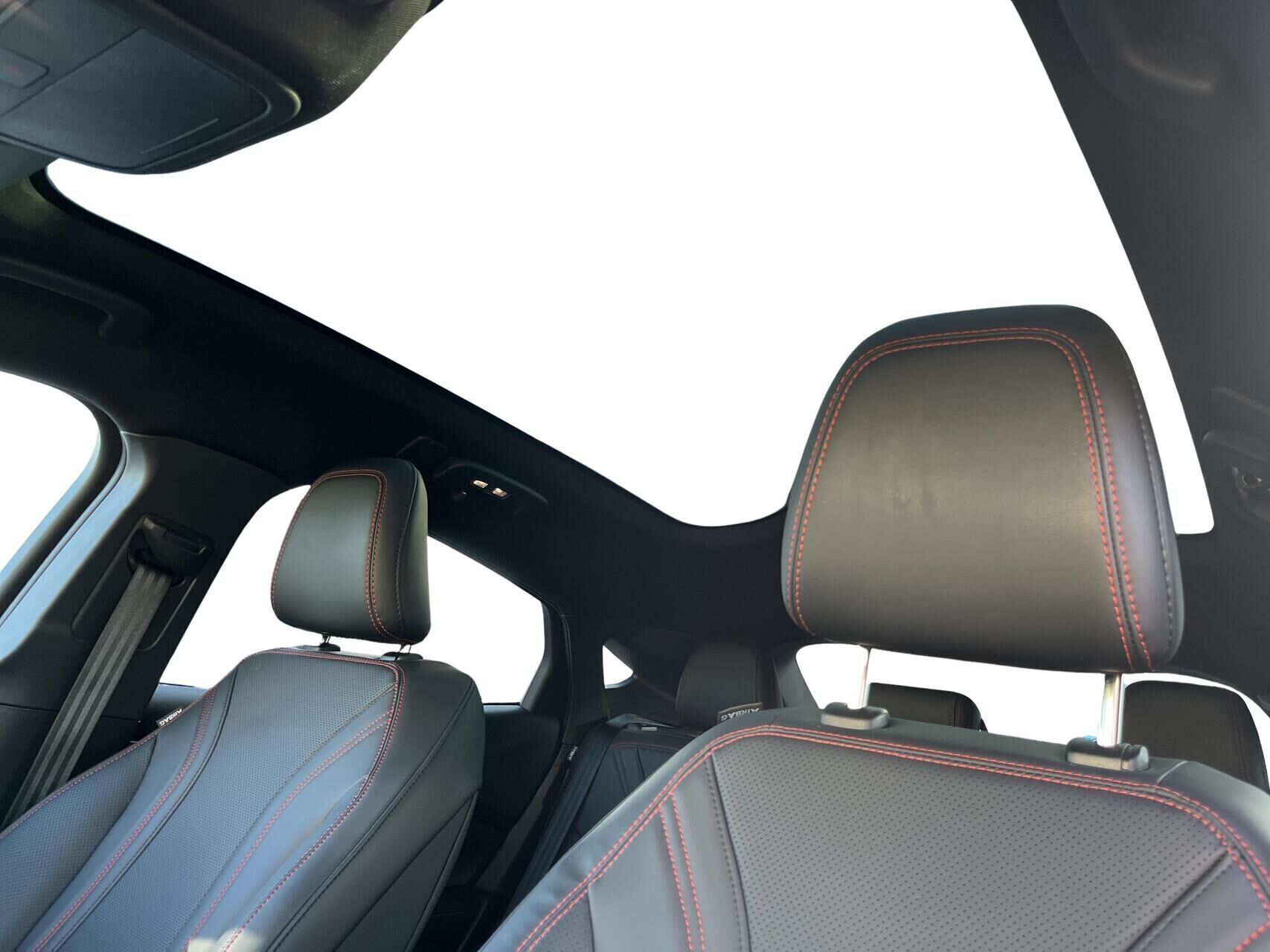 Grå Ford Mustang Mach-E fra 2024