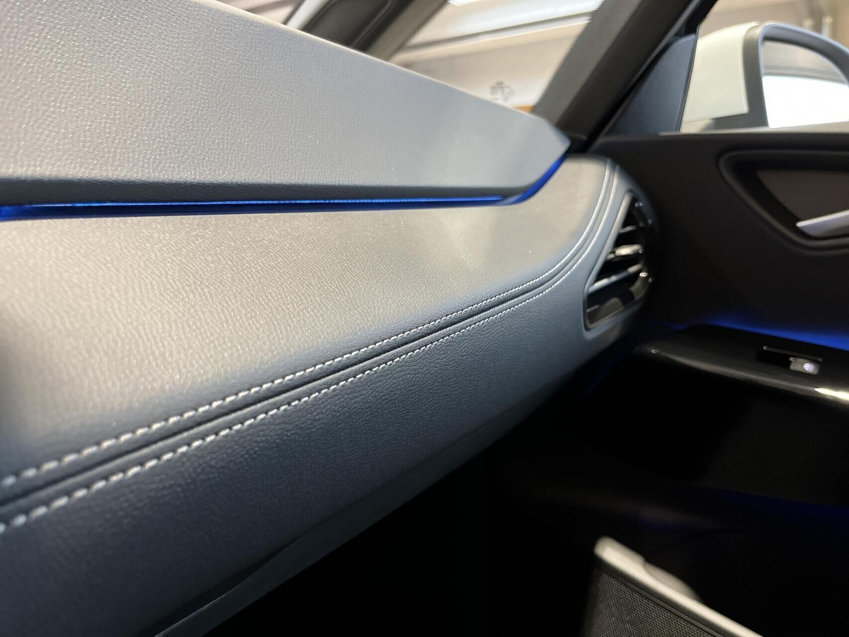 Hvid VW ID.3 fra 2025