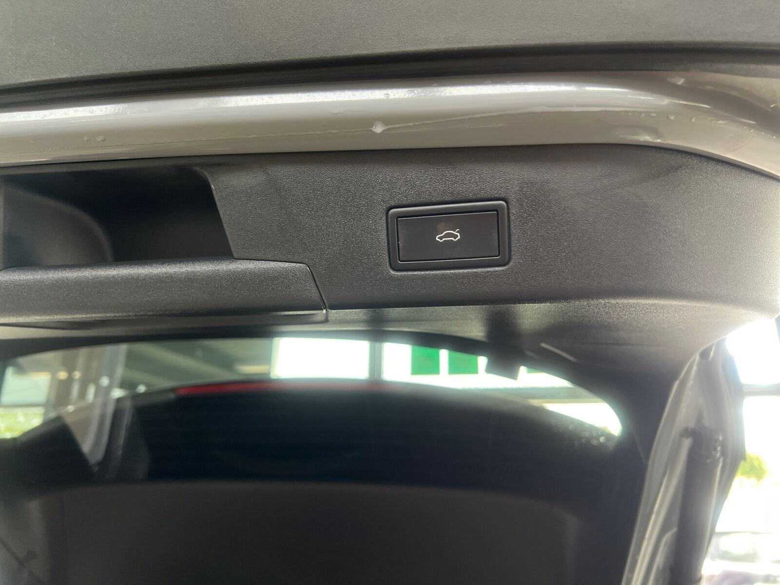 Grå VW ID.4 fra 2022