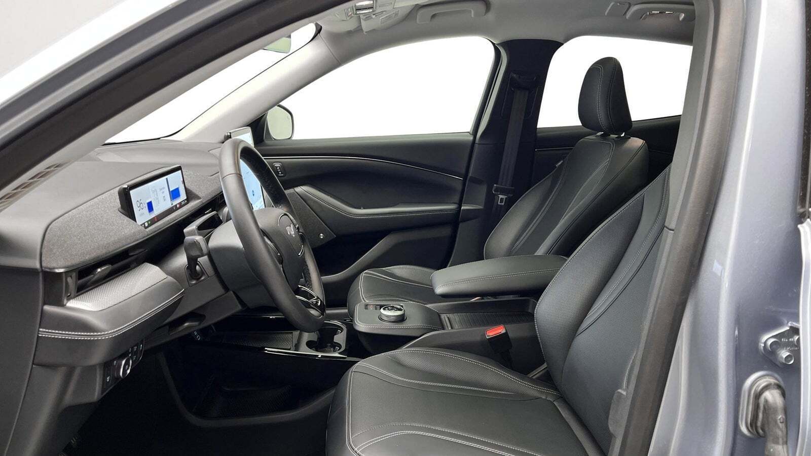 Ford Mustang Mach-E 98 Extended Range