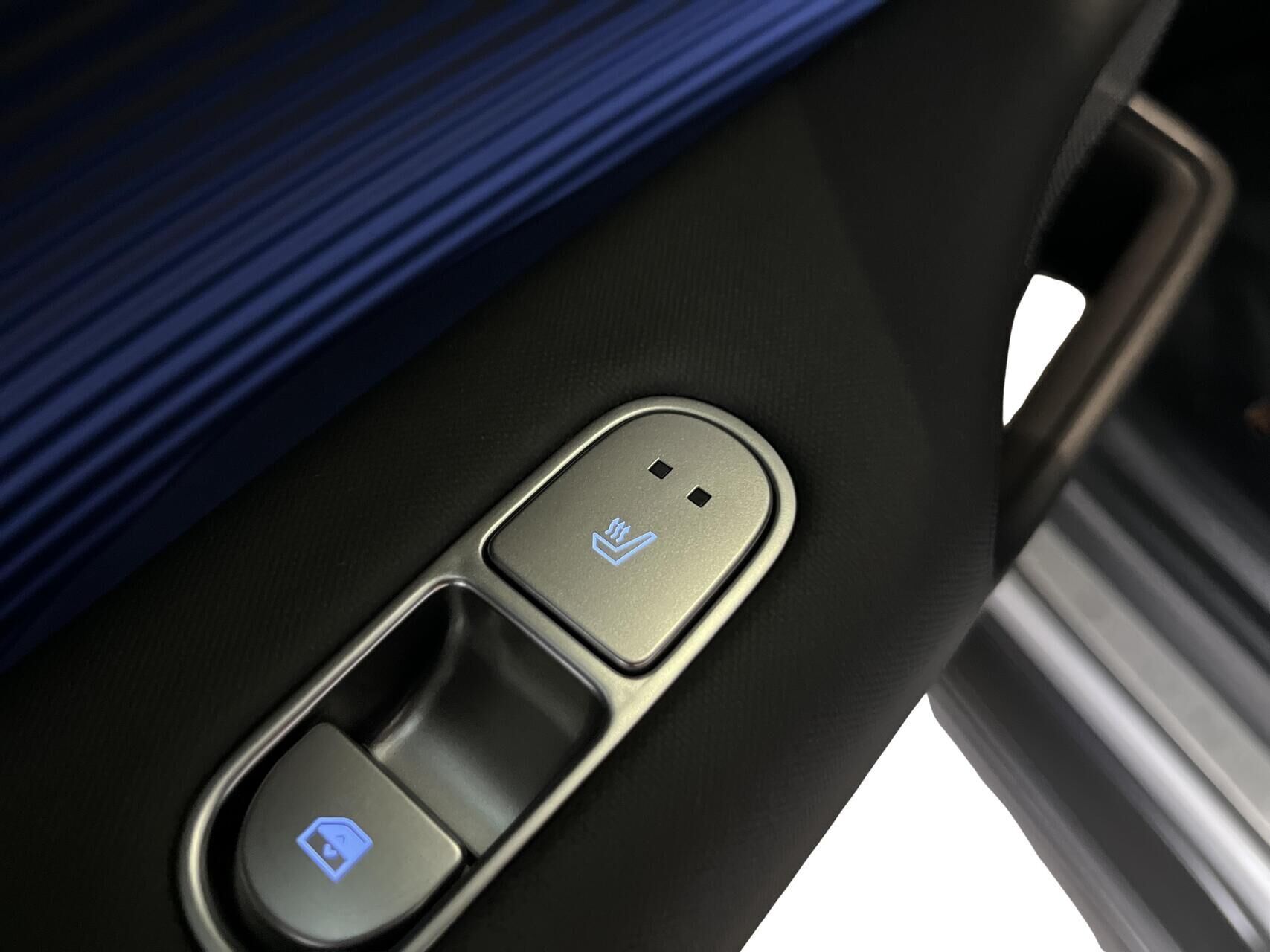 Sølv Hyundai Ioniq 6 fra 2025