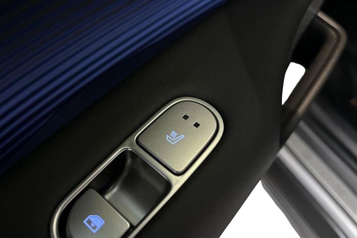 Sølv Hyundai Ioniq 6 fra 2025