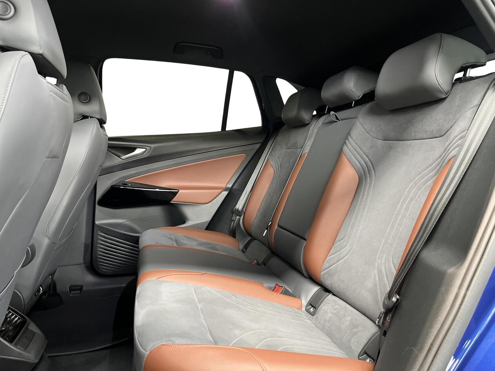 Blå VW ID.4 fra 2022