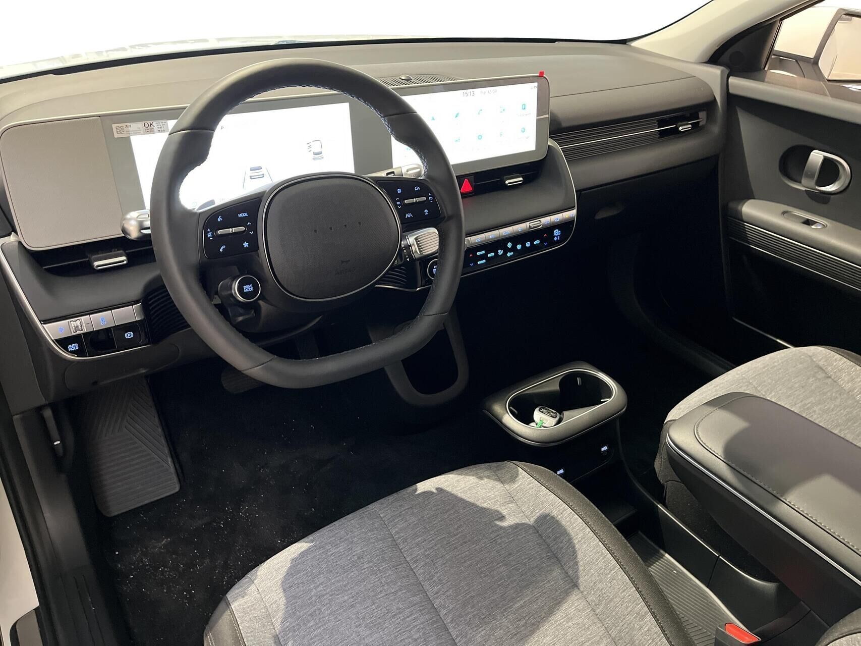 Hvid Hyundai Ioniq 5 fra 2024