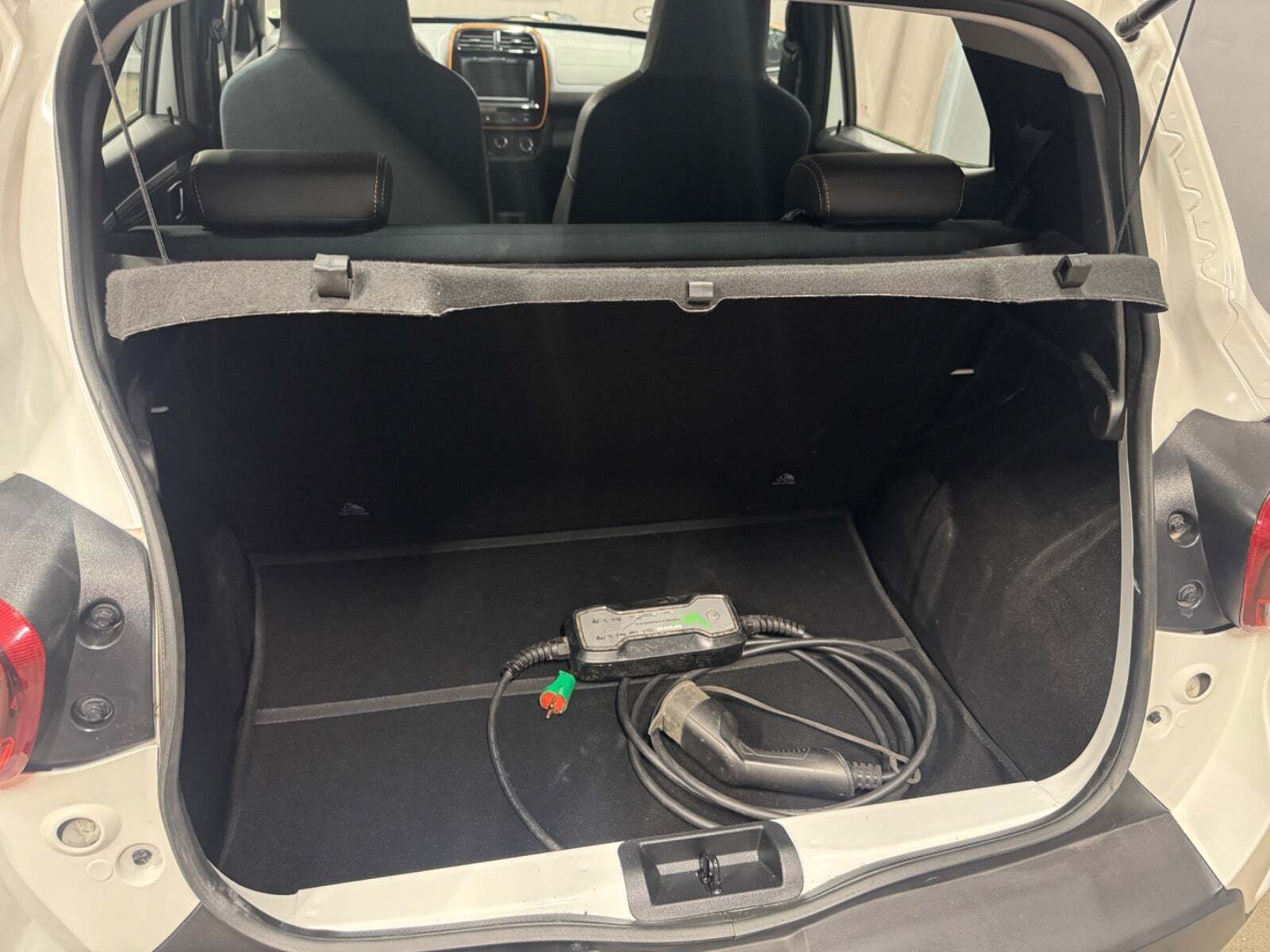 Hvid Dacia Spring fra 2021