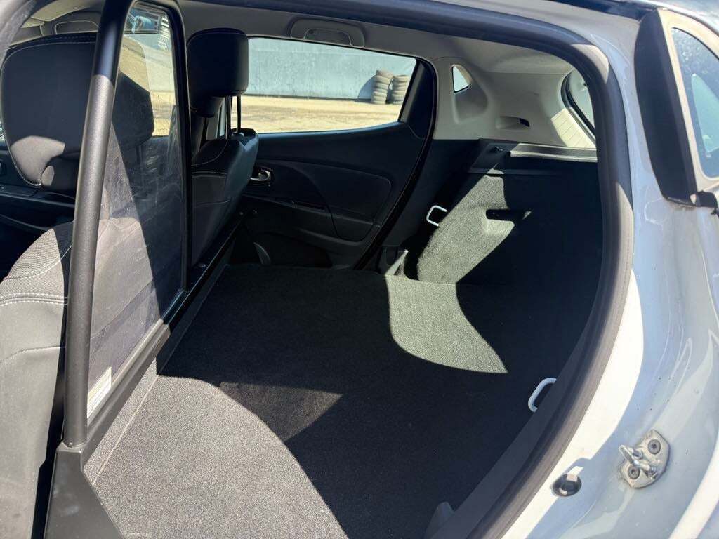 Sort Renault Clio IV fra 2016