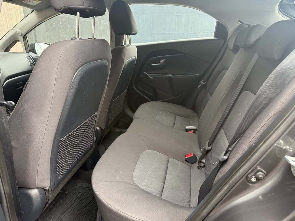 Sort Kia Rio fra 2016