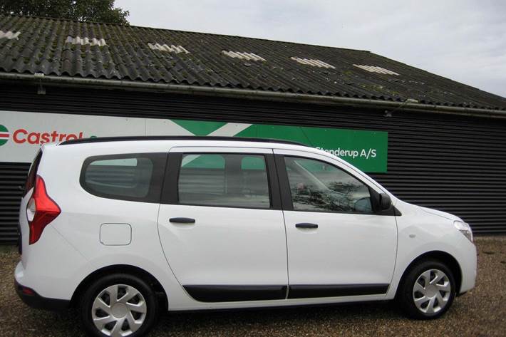 Hvid Dacia Lodgy fra 2021