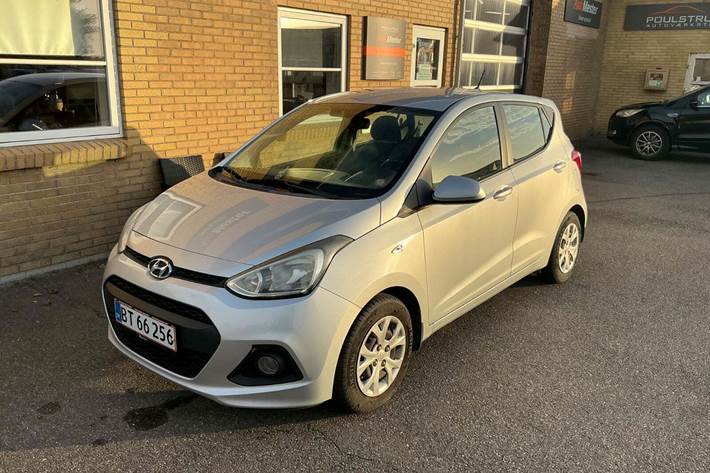 undefined Hyundai i10 fra 2015 set udefra