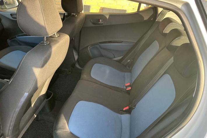 undefined Hyundai i10 fra 2015