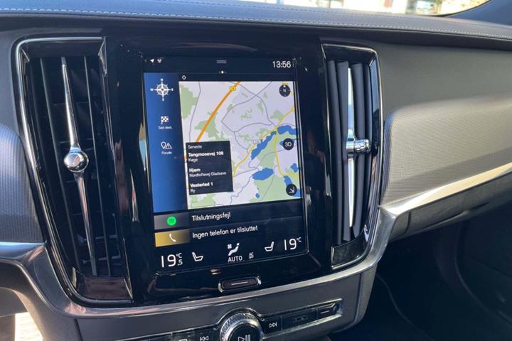Grå Volvo V90 fra 2019