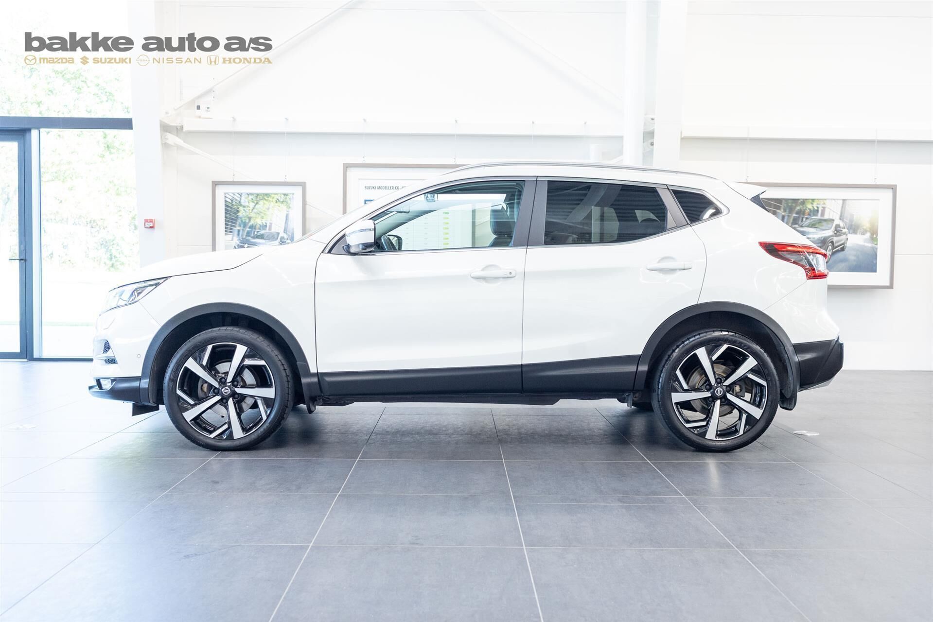Nissan Qashqai 1,3 Dig-T Tekna 140HK 5d 6g