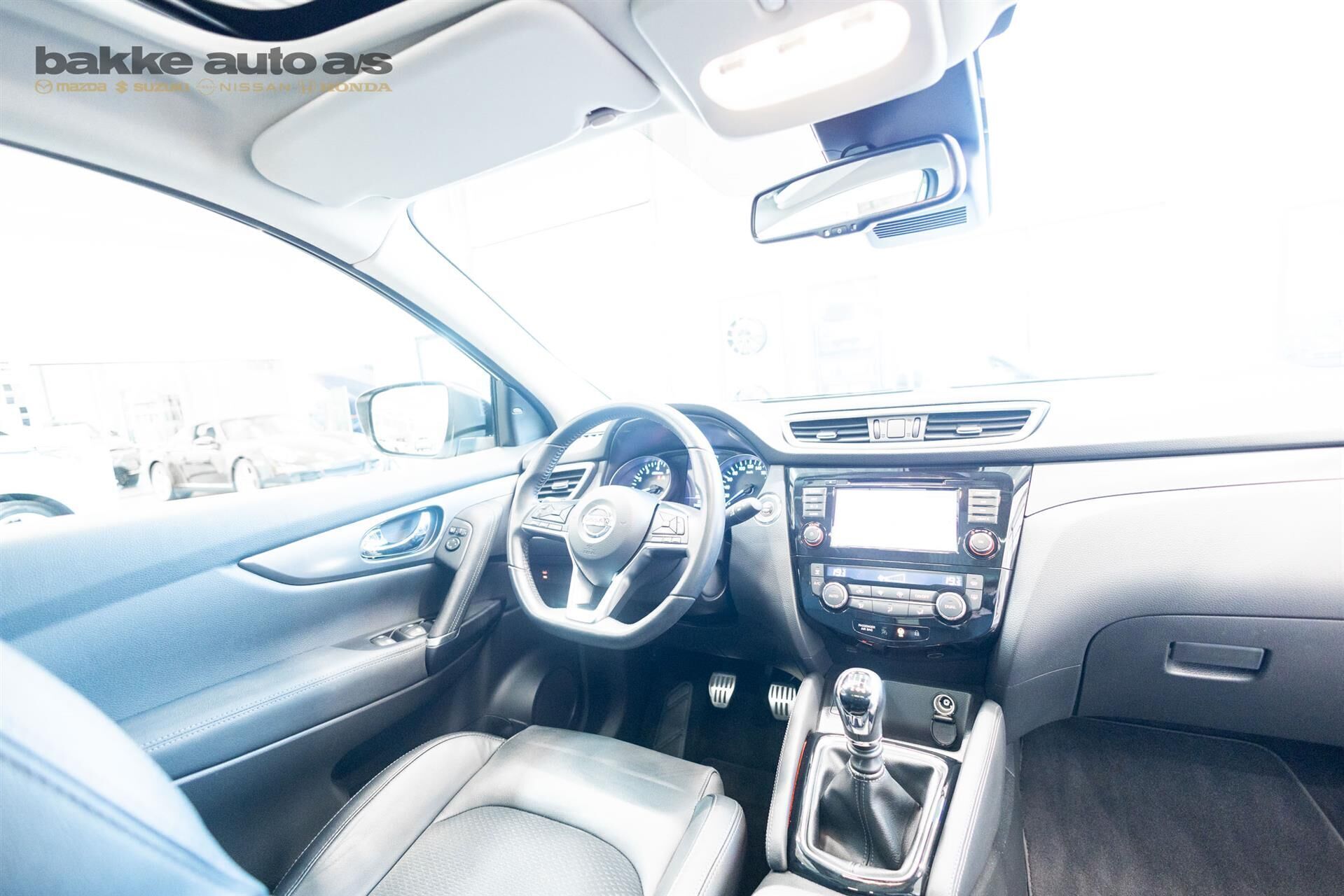 Hvid Nissan Qashqai fra 2019