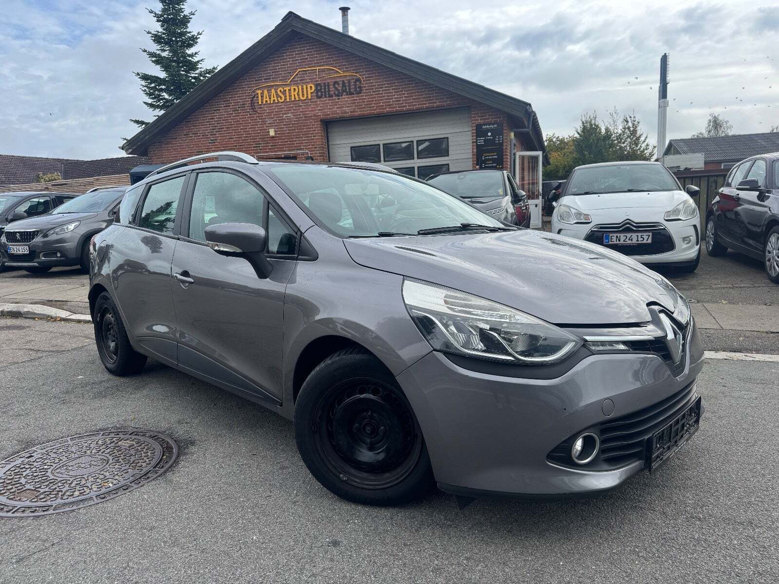 Renault Clio IV 0,9 TCe 90 Expression Sport Tourer