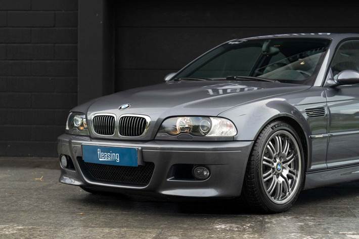 Grå BMW M3 fra 2001