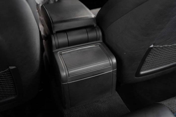 Grå BMW M3 fra 2001