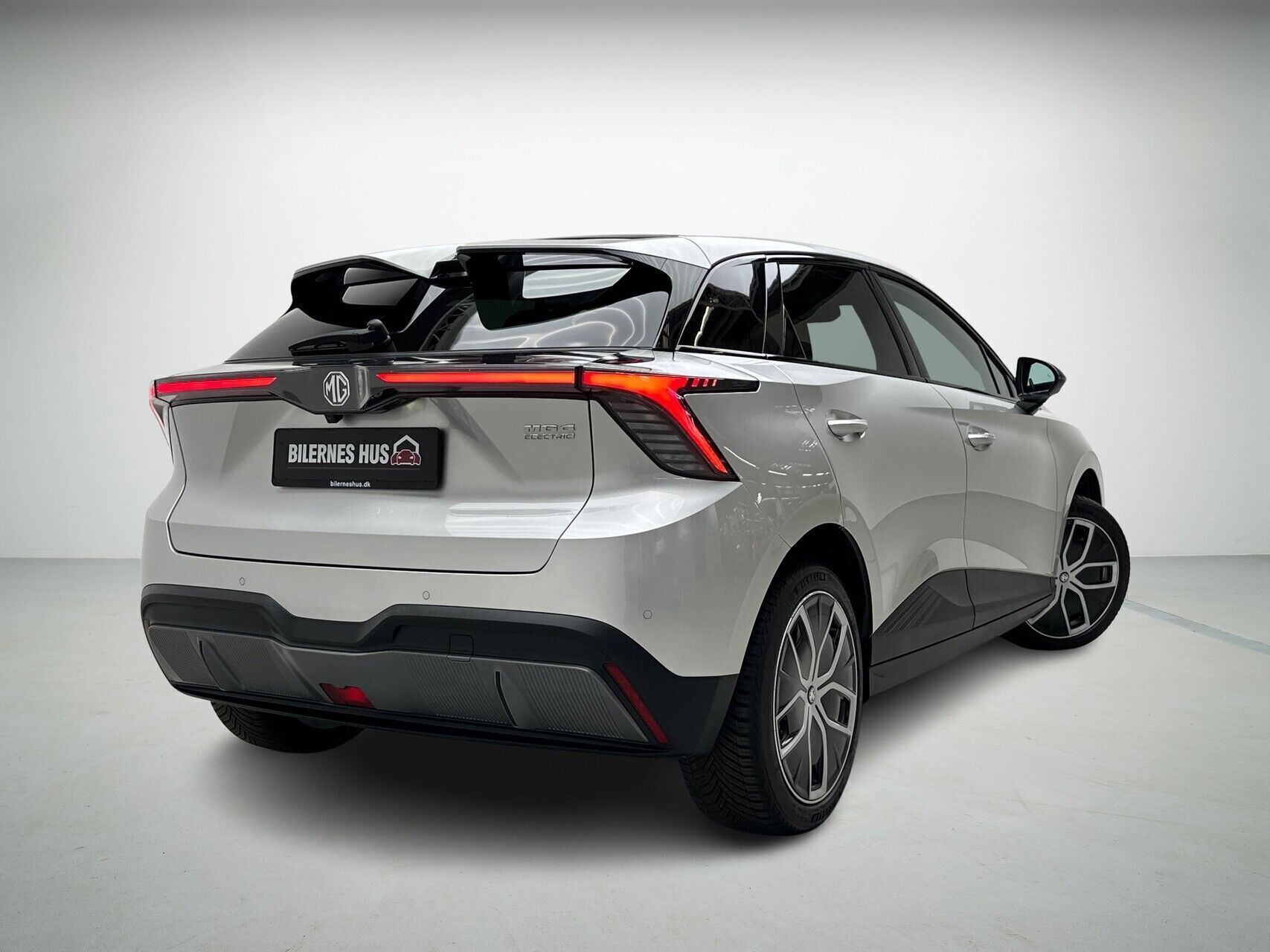 Sølv MG MG4 Electric fra 2024