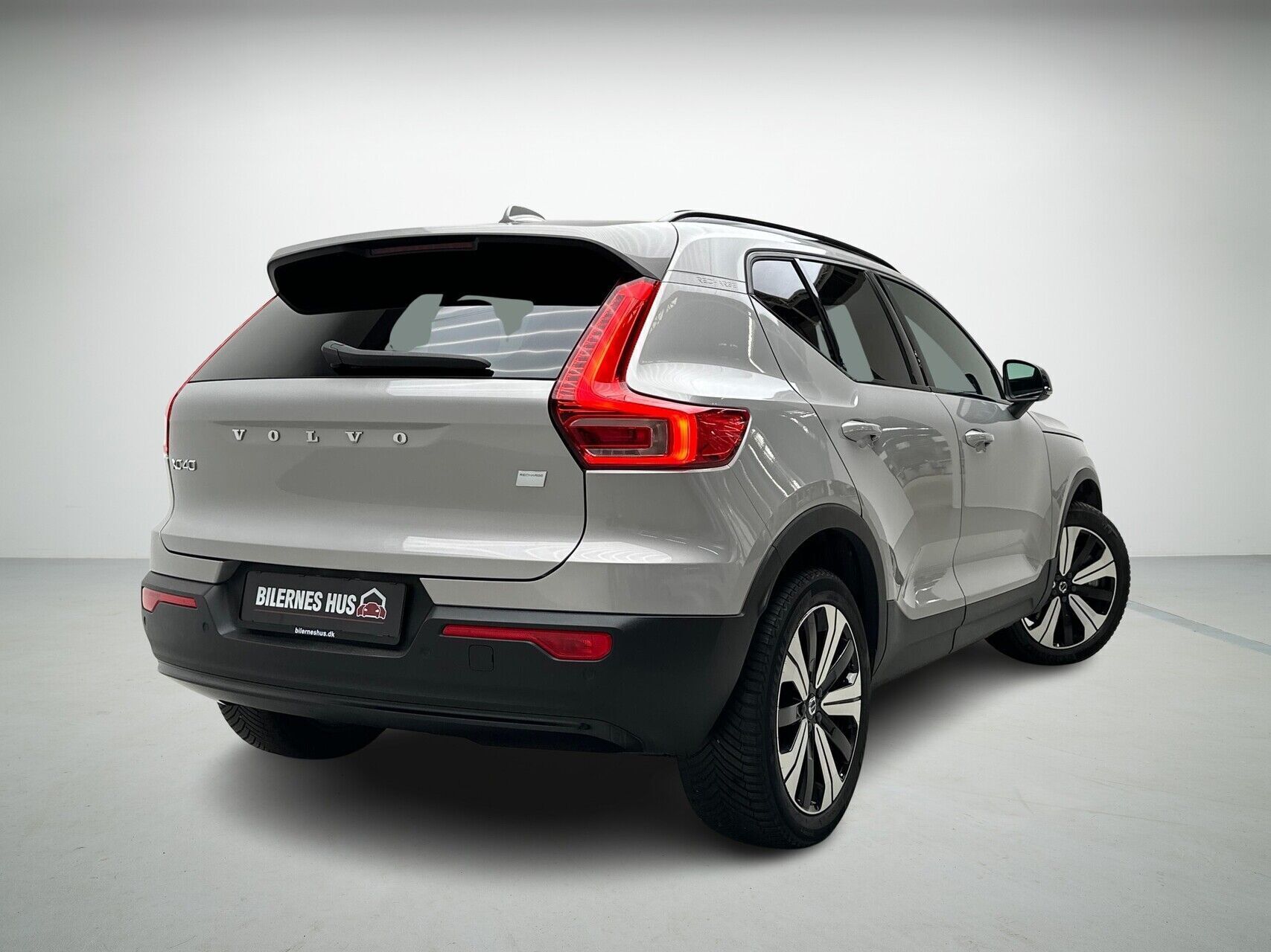 Volvo XC40 P6 Recharge Core 231HK 5d Aut.