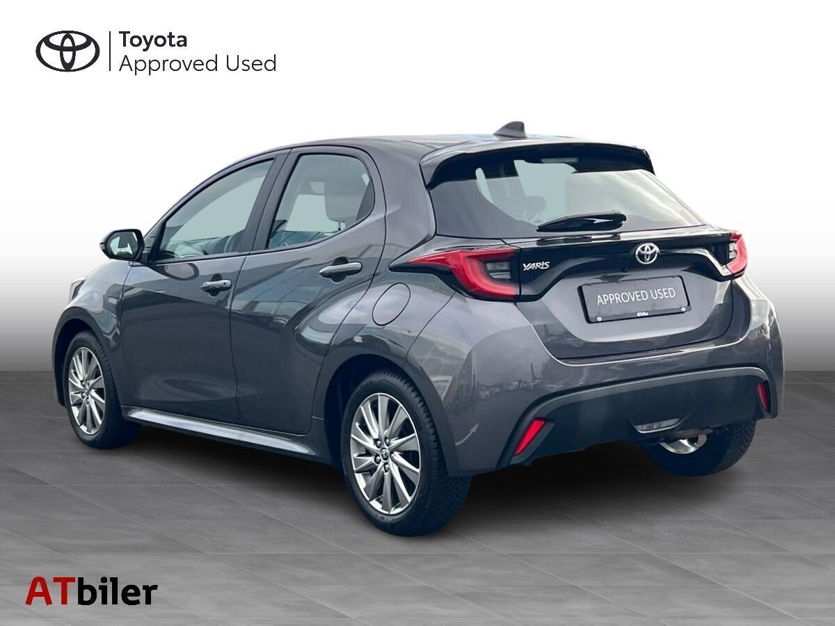 Toyota Yaris 1,5 VVT-I Active Technology Plus 125HK 5d 6g