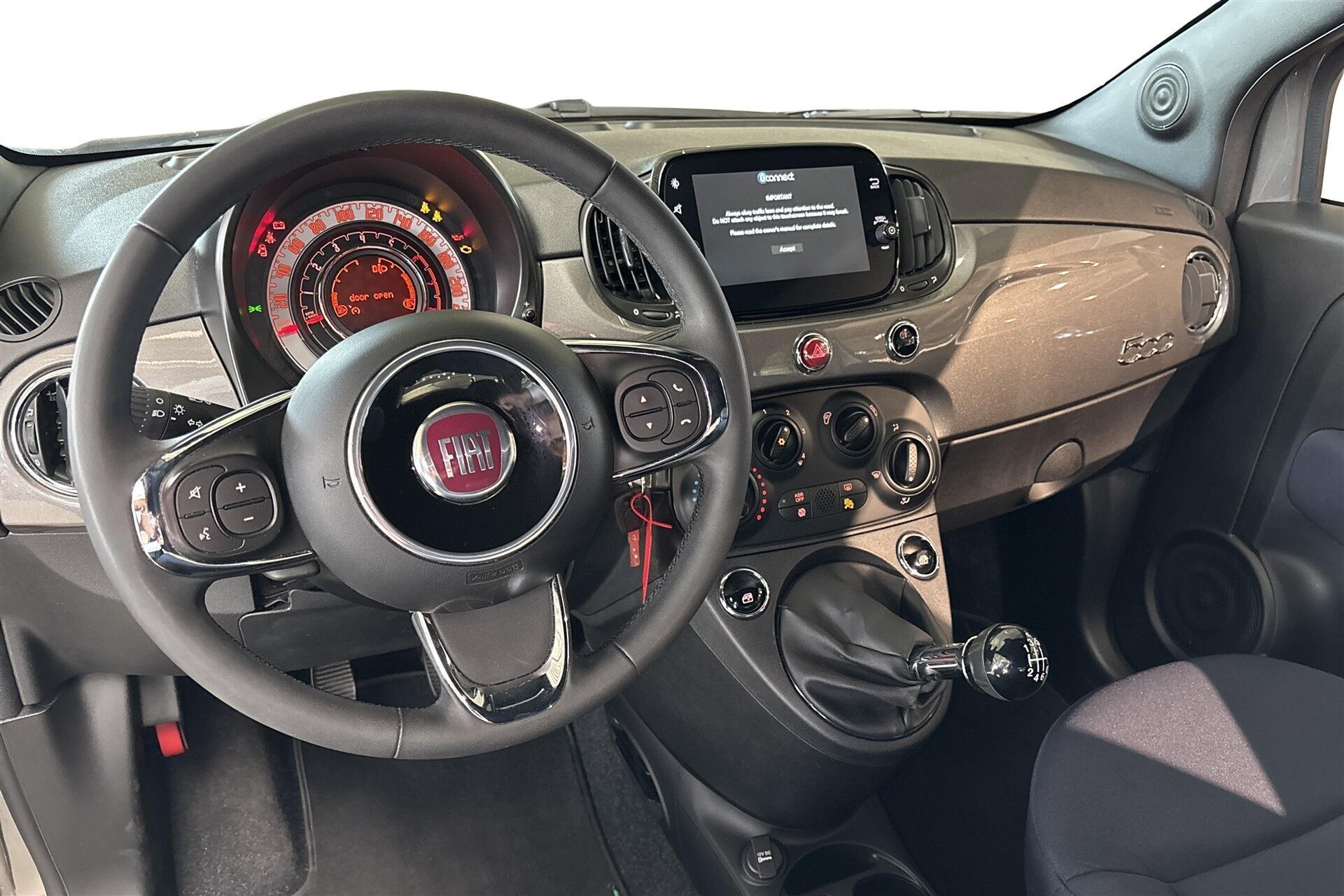 Fiat 500 1,0 Mild hybrid Club 70HK 3d 6g