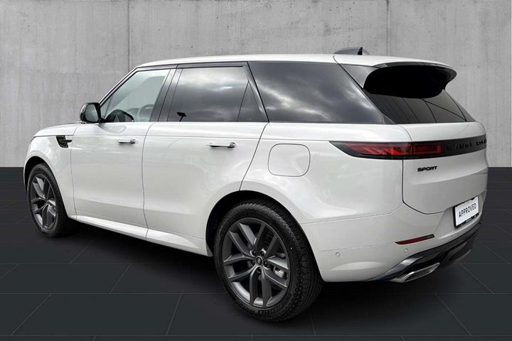 Grå Land Rover Range Rover sport fra 2025