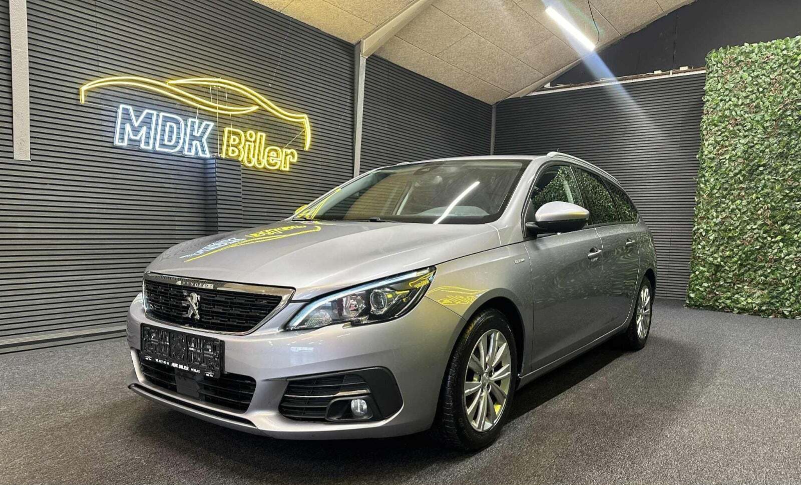 Peugeot 308 1,2 PureTech 130 Style SW