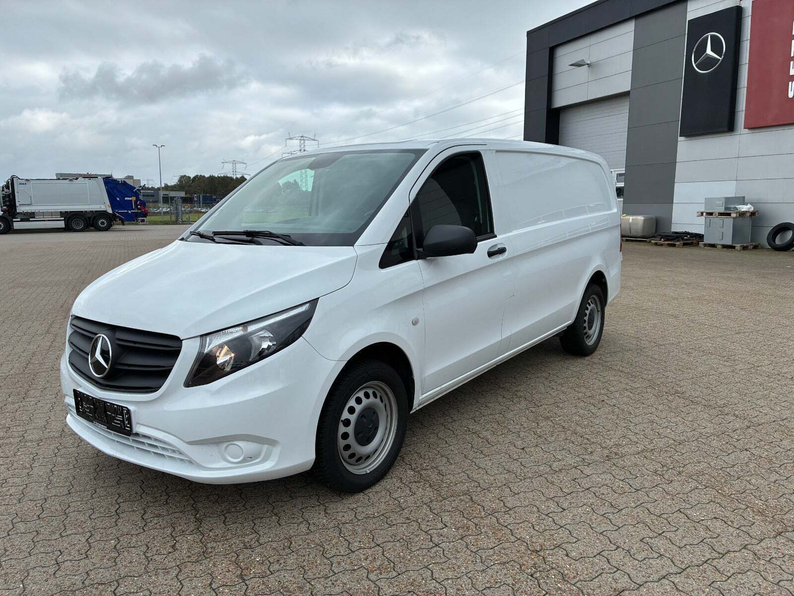 Mercedes Vito 114 2,0 CDi Kassevogn aut. L RWD