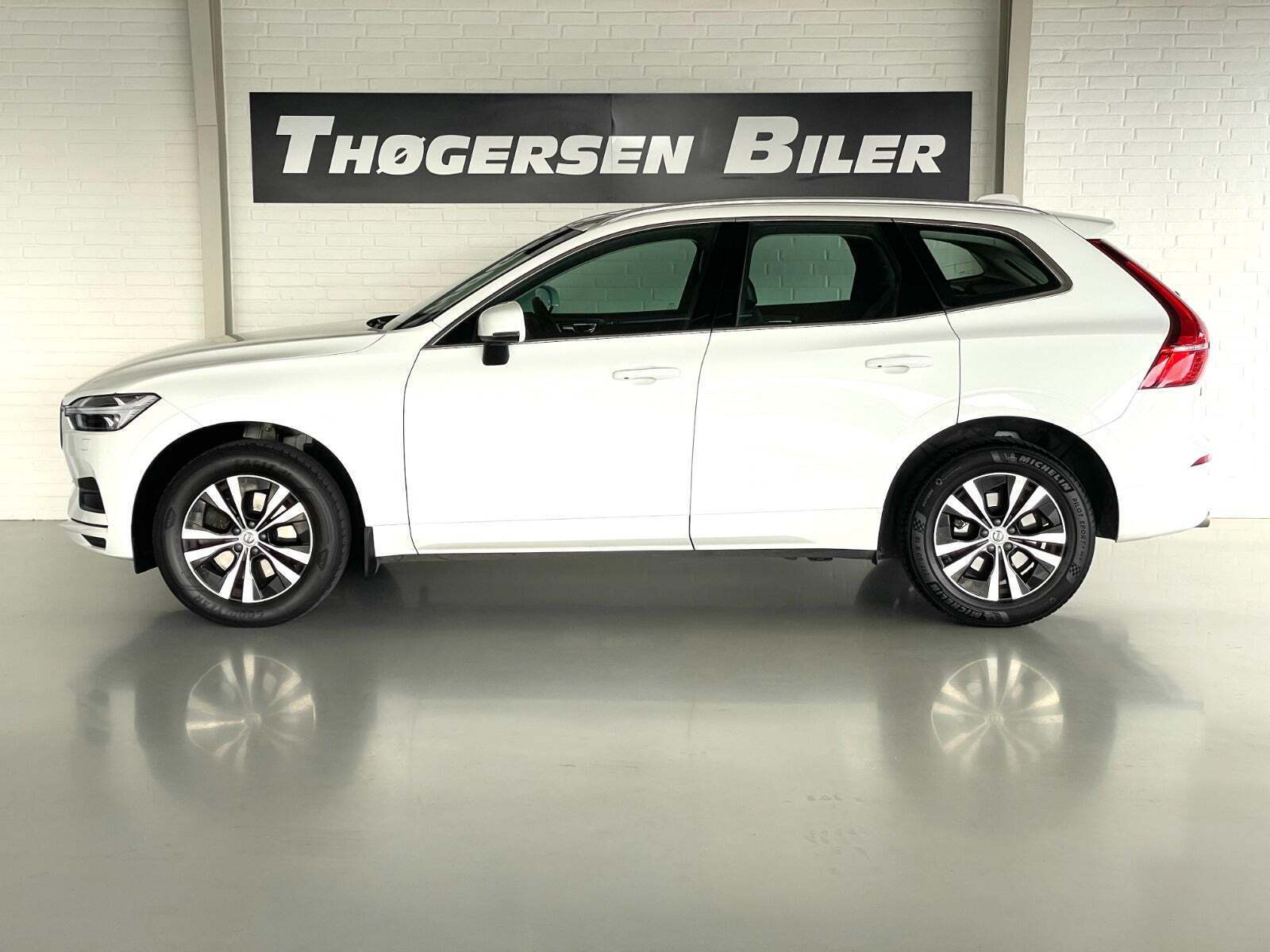 Hvid Volvo XC60 fra 2020