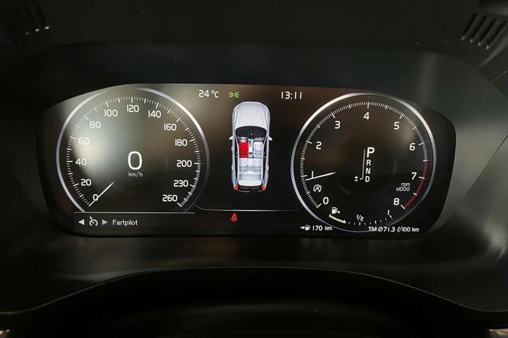 Hvid Volvo XC60 fra 2020