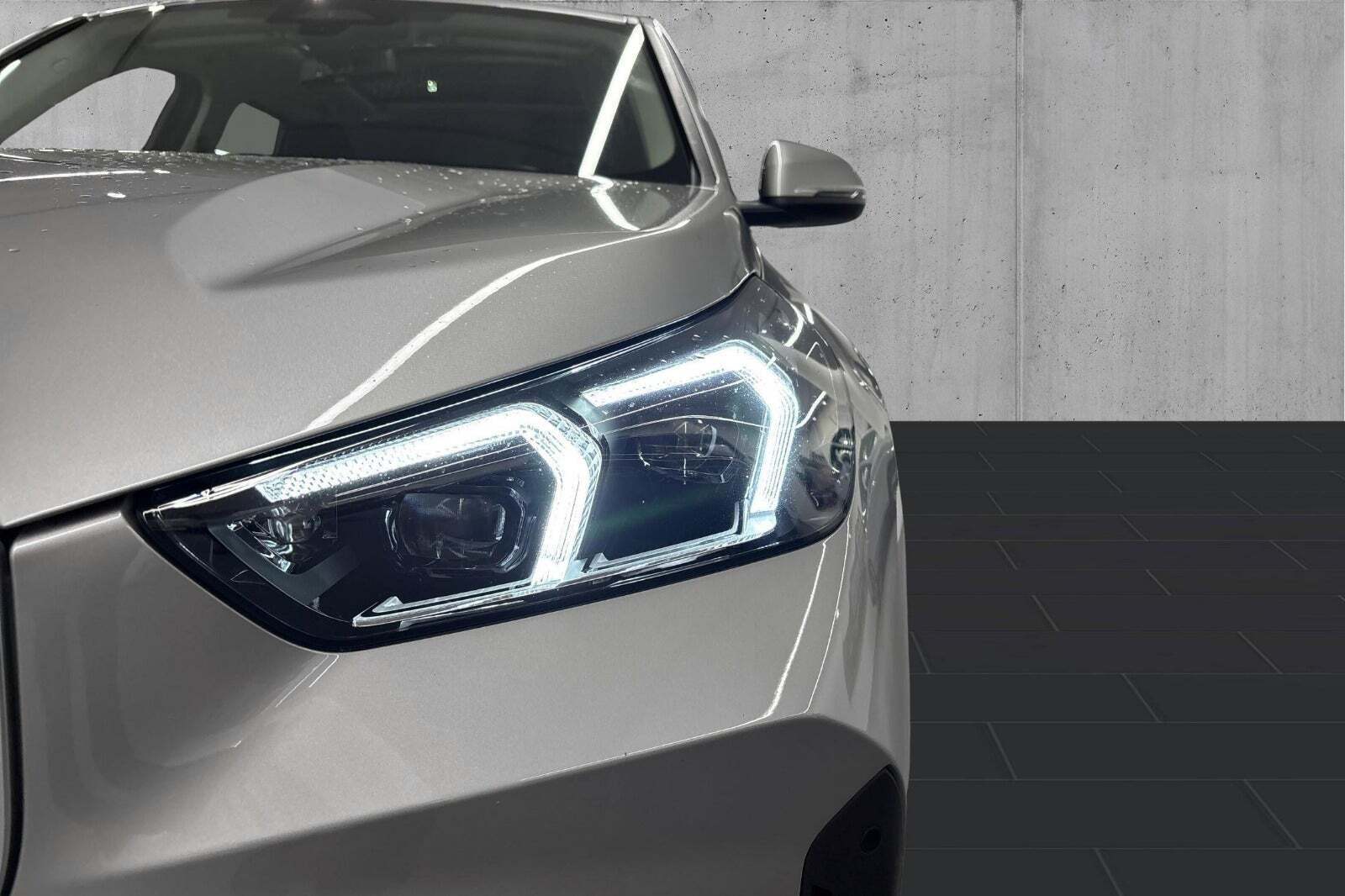 undefined BMW iX1 fra 2024