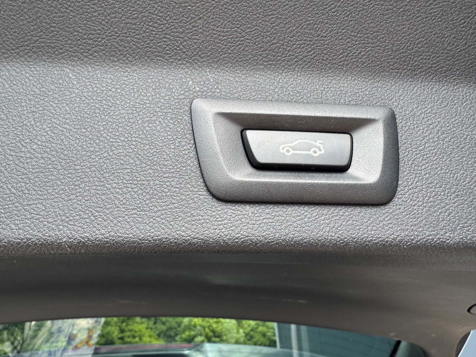 Blå BMW X3 fra 2018