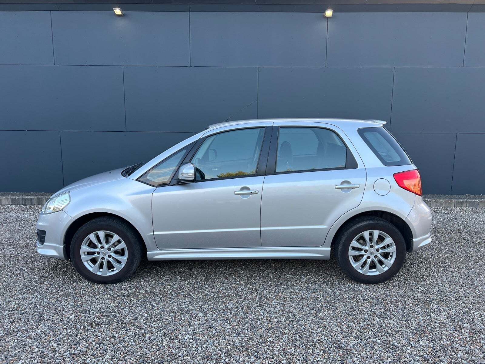 Suzuki SX4 1,6 CombiBack GLX+