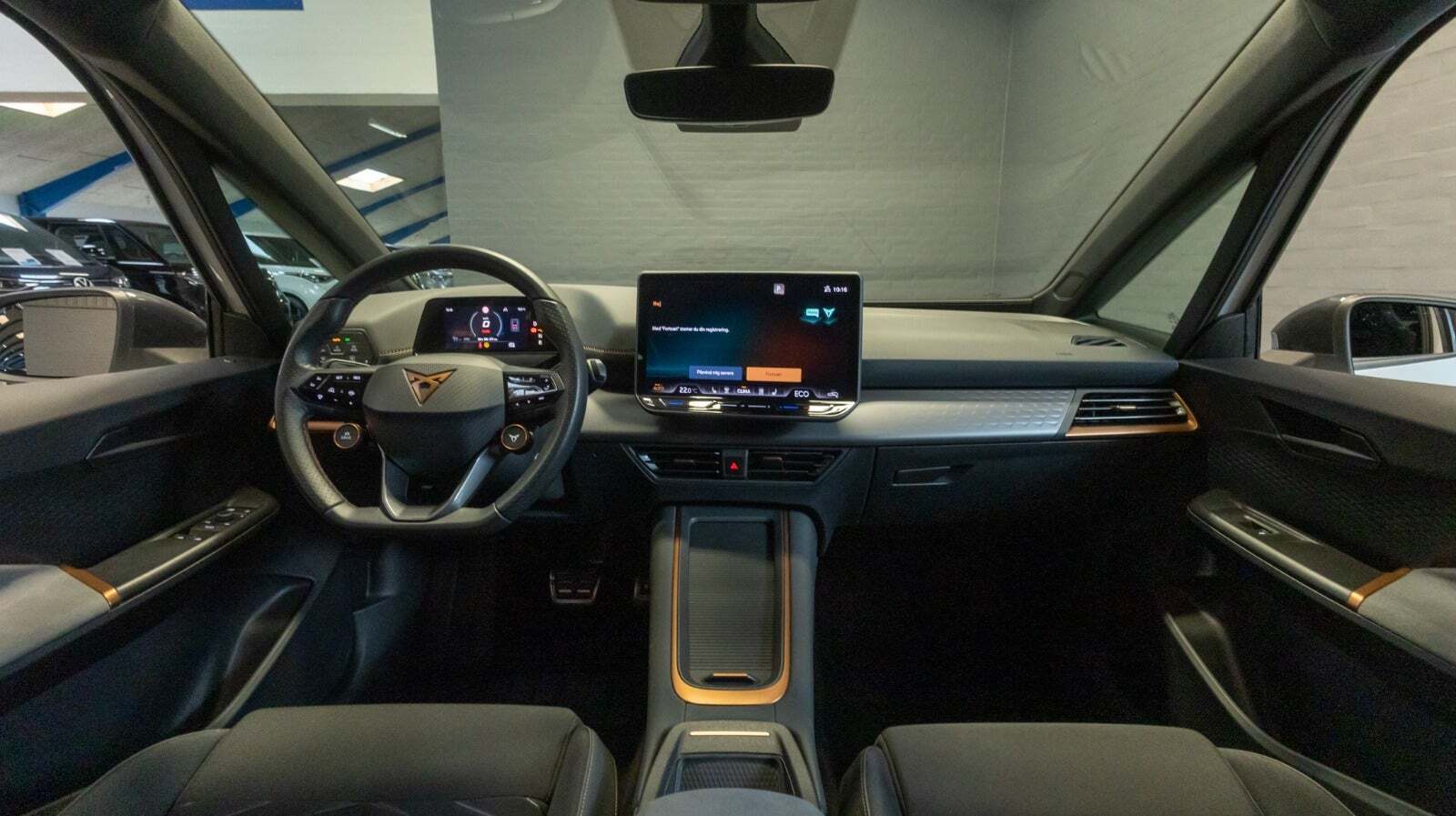 Hvid Cupra Born fra 2025