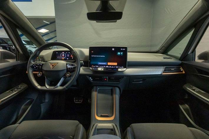 Hvid Cupra Born fra 2025