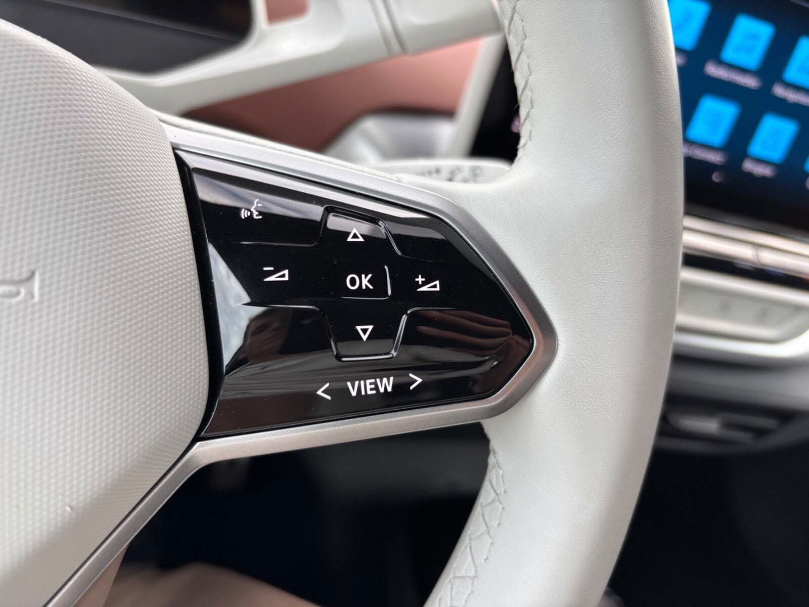 Hvid VW ID.4 fra 2022