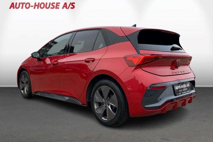 Grå Cupra Born fra 2023
