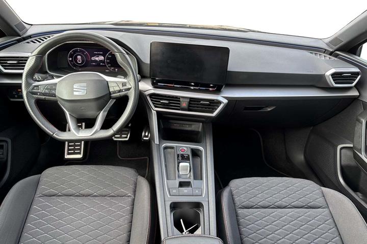 Sort Seat Leon fra 2021