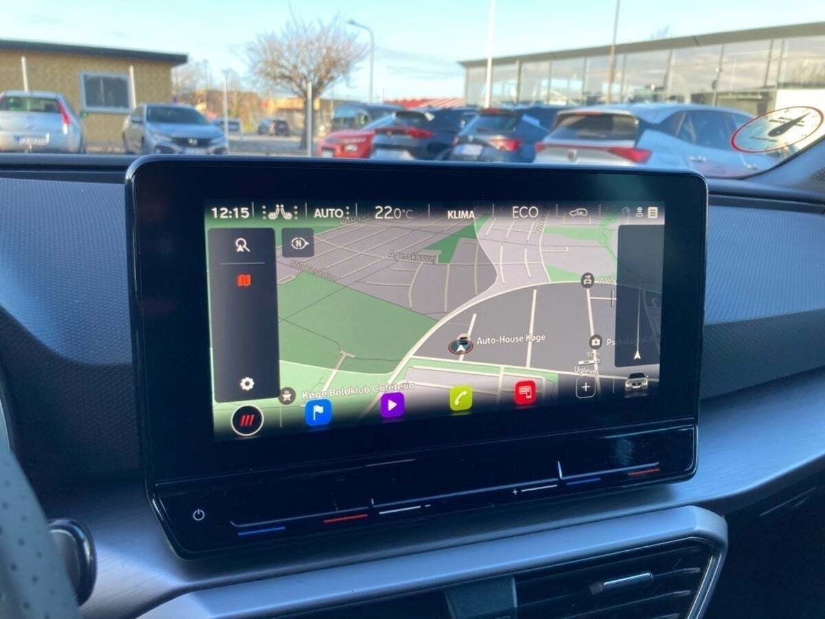 Hvid Seat Leon fra 2024