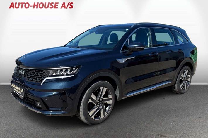 undefined Kia Sorento fra 2022 set udefra