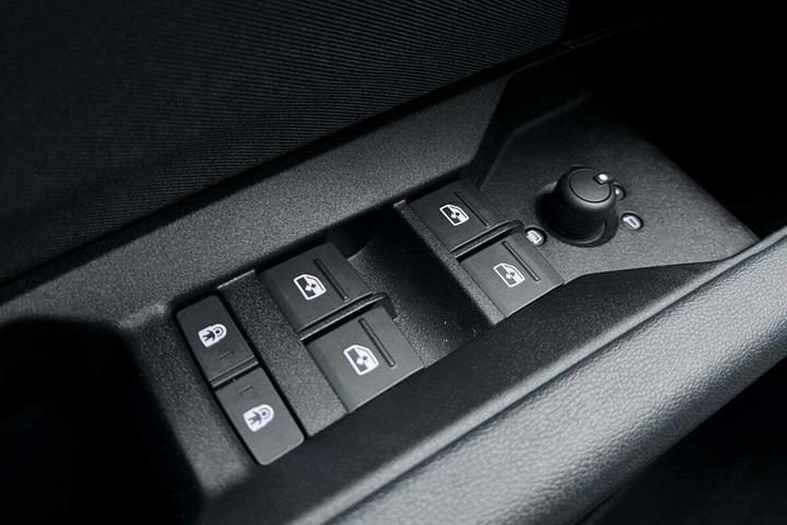 Grå Audi Q4 e-tron fra 2022