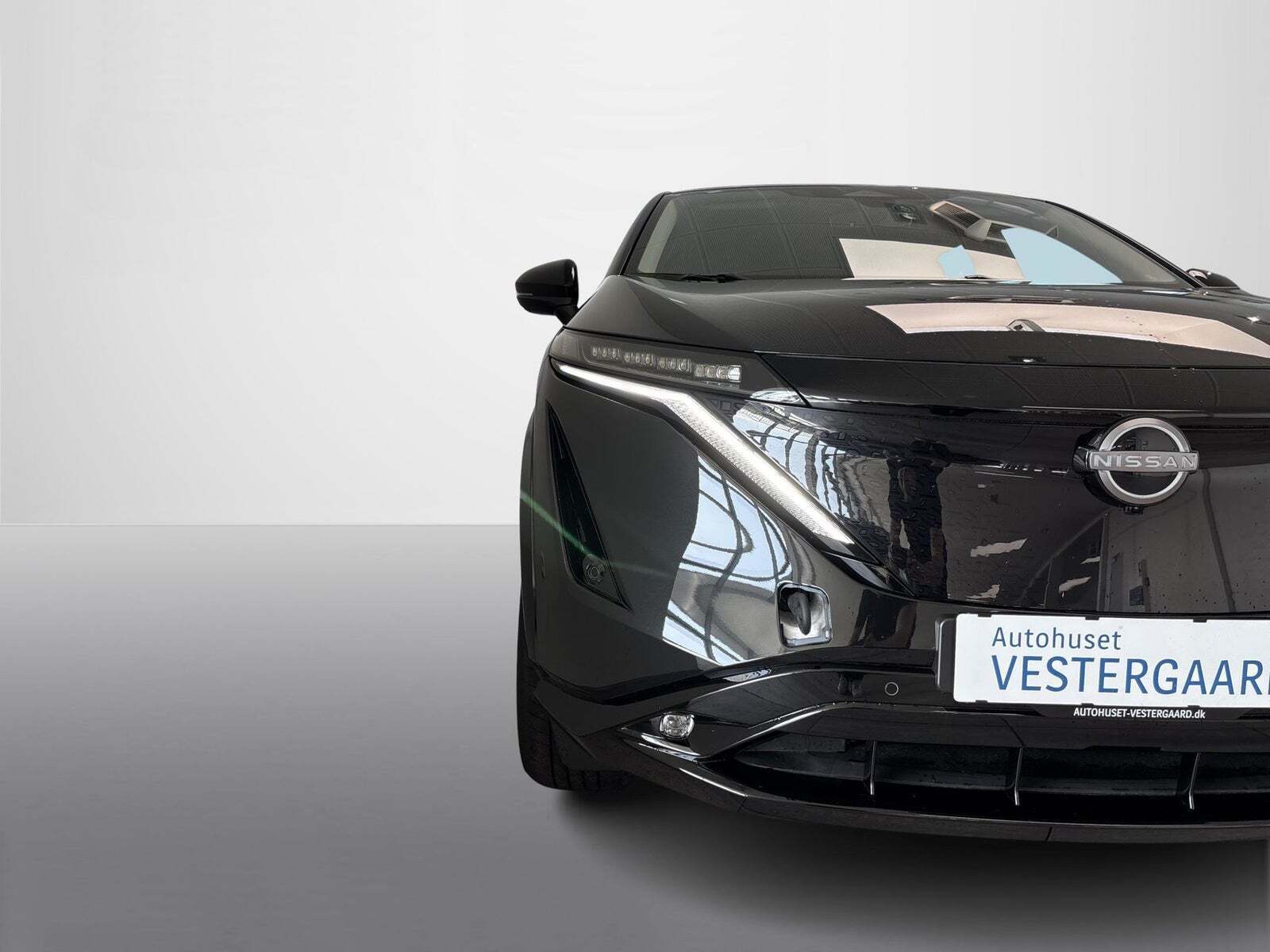 Sort Nissan Ariya fra 2024