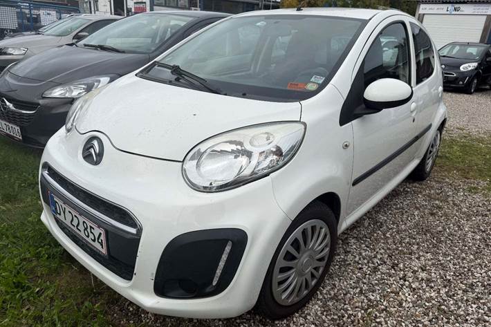 Hvid Citroën C1 fra 2012 set udefra