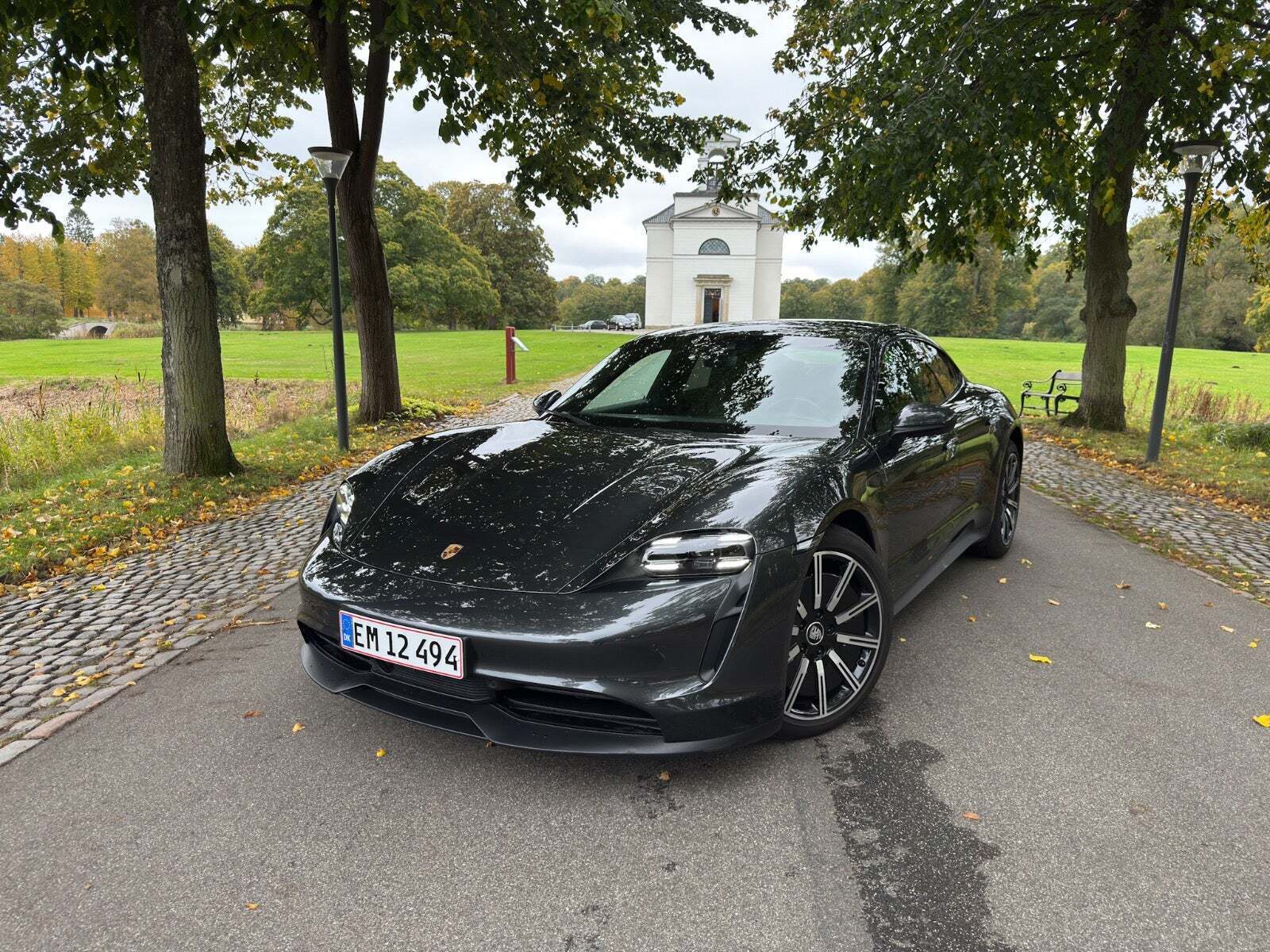 Porsche Taycan Performance+