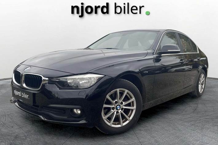 undefined BMW 318i fra 2017 set udefra