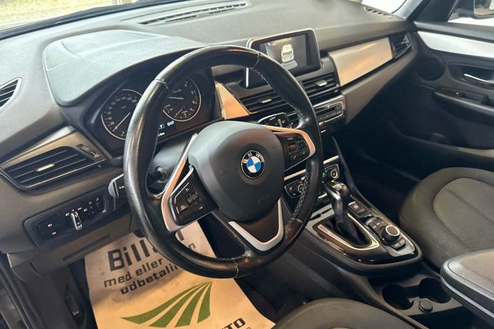 Sort BMW 220d fra 2017