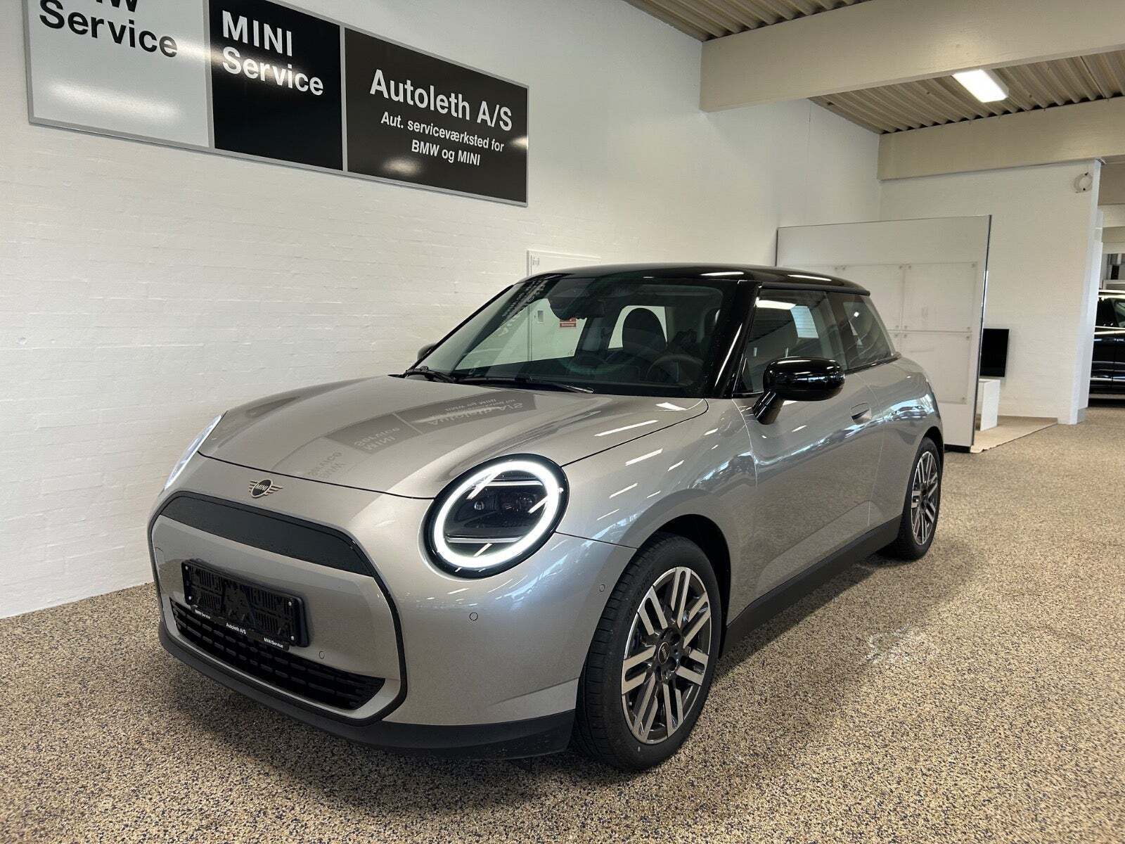 Mini Cooper E Classic Trim S