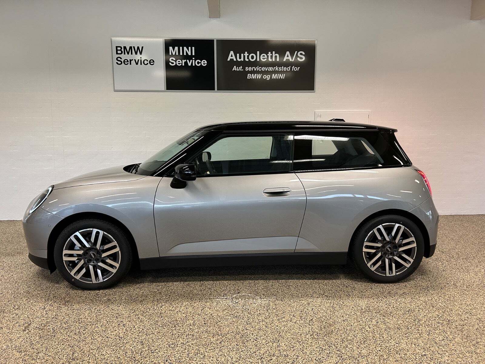 Mini Cooper E Classic Trim S